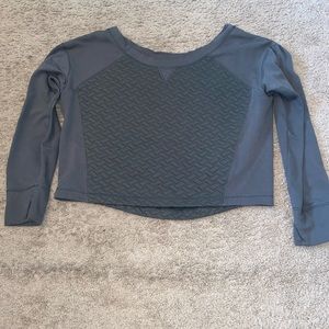 Long sleeve over size crop sweatshirt